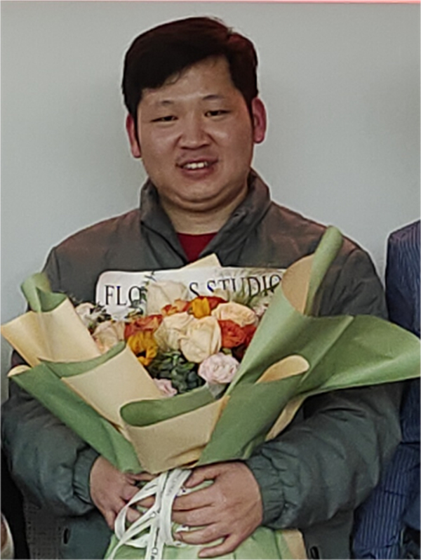 Chaoliang  Li  